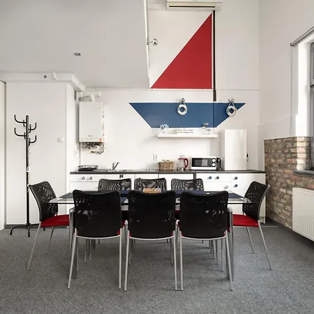 Sleepway - Marina Apartment